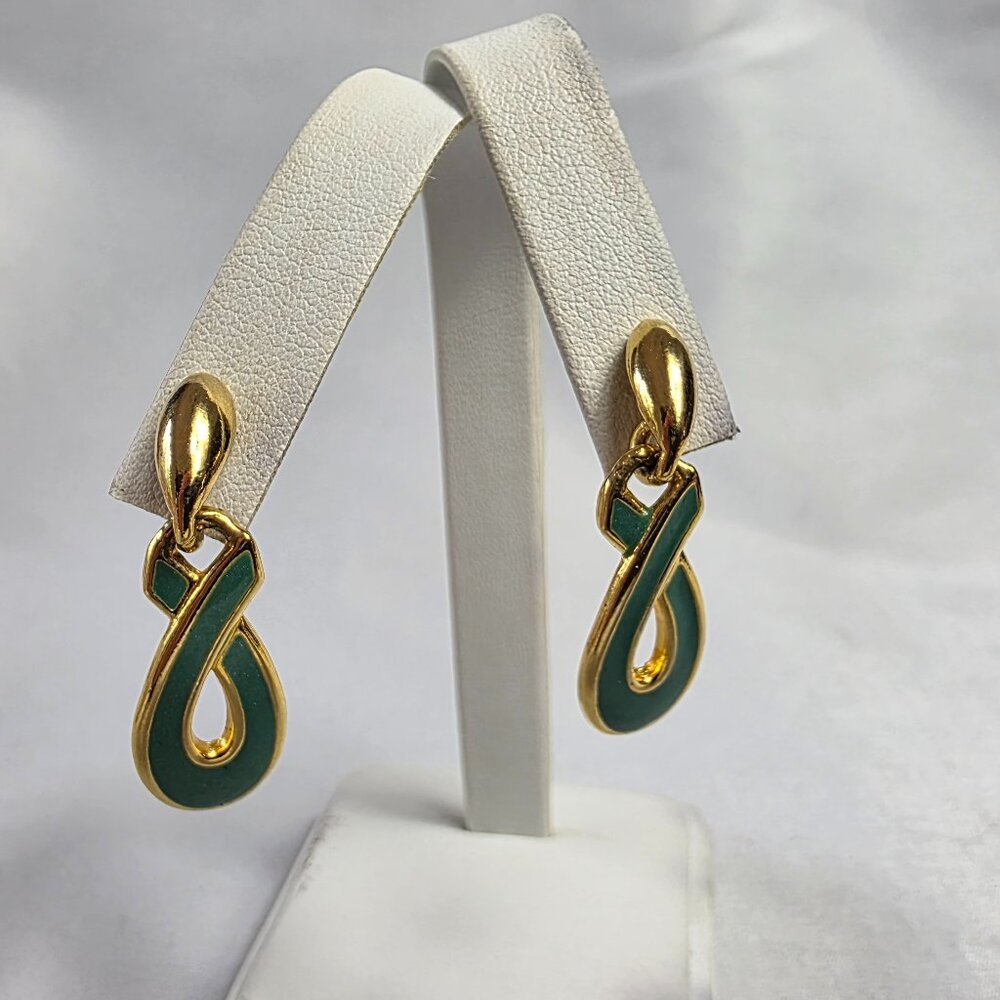 Vintage Val Green Enamel Gold Tone Drop Stud Earrings